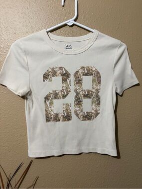 Girls Cropped Cream Ribbed Tee with Camo '28' Graphic